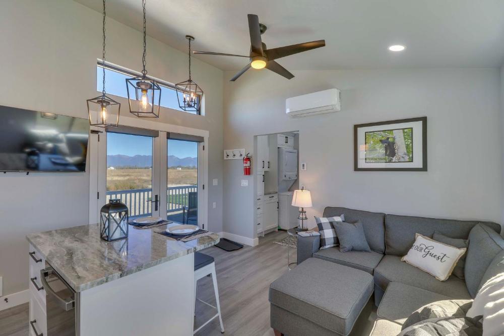 Tiny Home with Mtn View Near Flathead Lake and Skiing